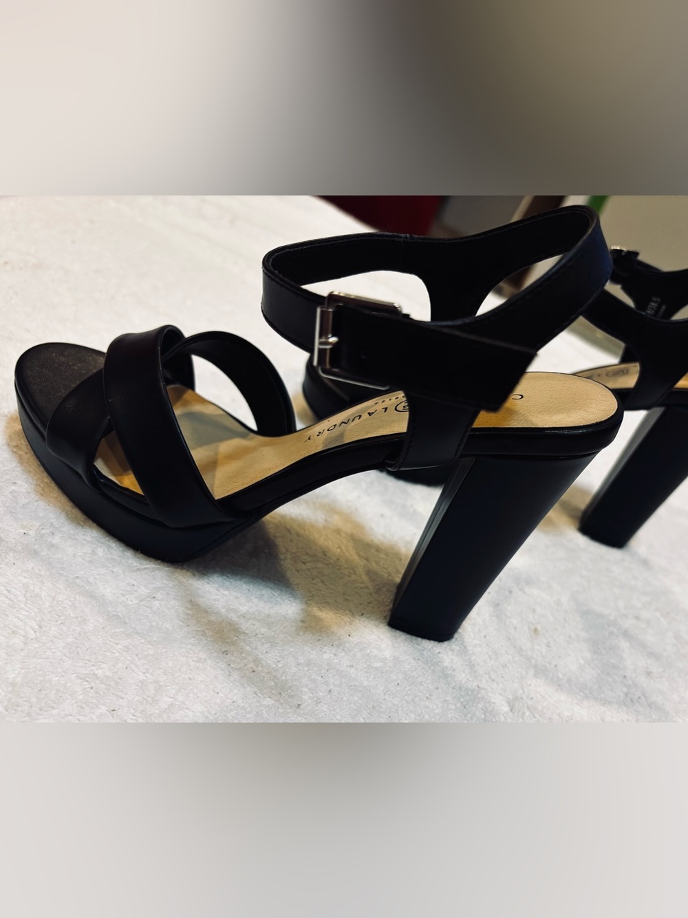 Brand New Heels By Chinese Laundry - Size 8M - Heel 4.5 Inches - Box 83